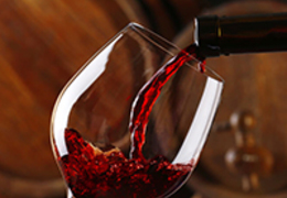 Qual o papel do teor alcoólico presente no vinho?