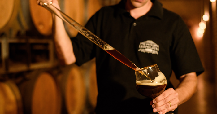 Entenda como funciona a maturação de cervejas em barris de madeira
