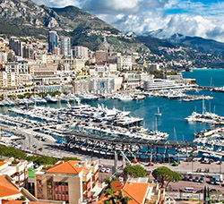 Monaco festuris gramado.jpg