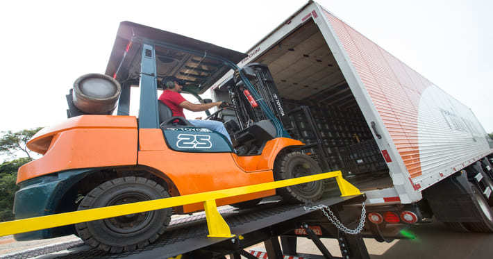 Distribuição de carga: como organizar a carreta do caminhão